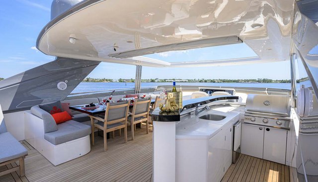 21 Sea Sands Yacht 3
