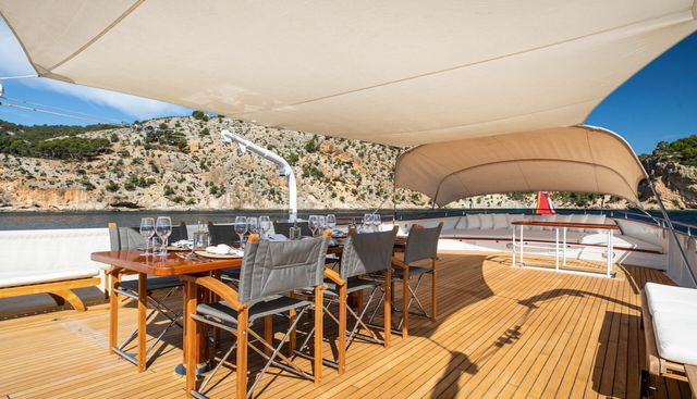 Heavenly Daze Yacht 2