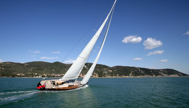 Astra 1 Yacht 3