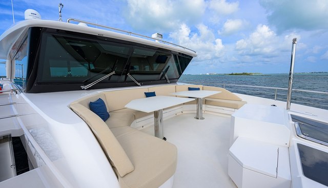 Aqua Life Yacht 2