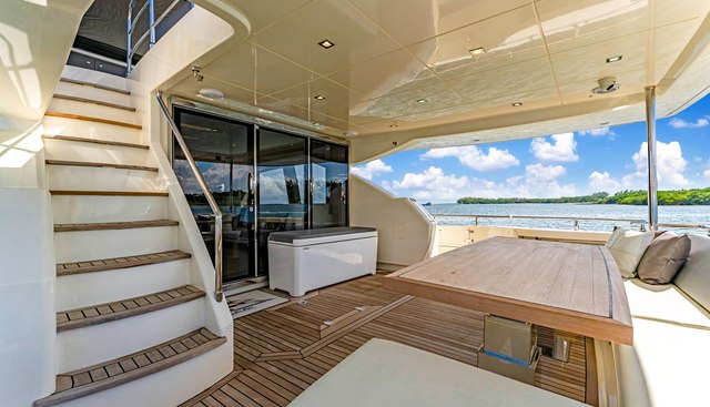 Seaduction Yacht 4