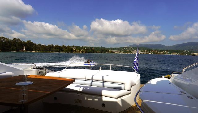 Phoenix Yacht 4