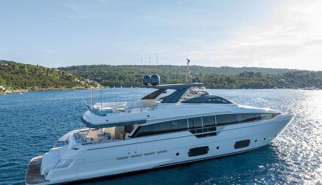 Eterna Yacht 5