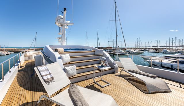 Tananai Yacht 2