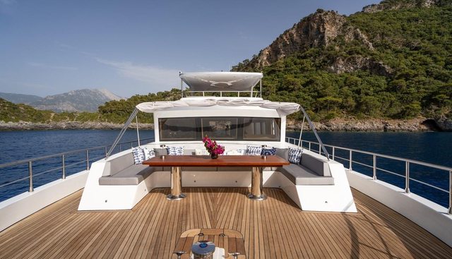 Lavin Yacht 2