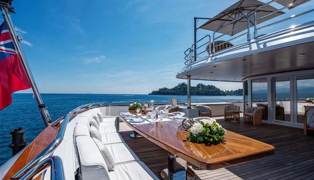 Bash Yacht 4