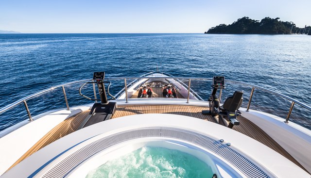 Jetsetter Yacht 2