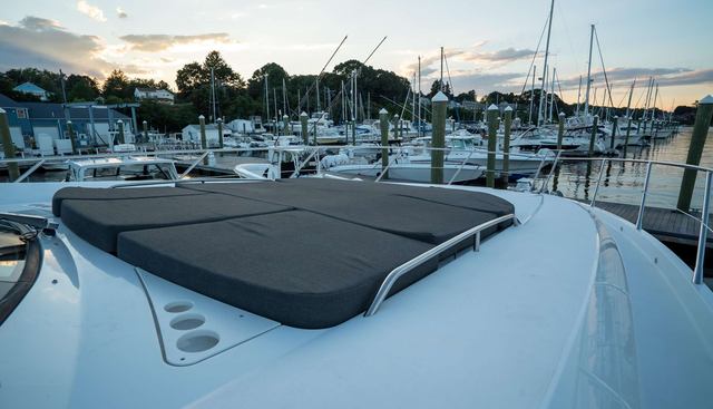 Jimbo Yacht 2