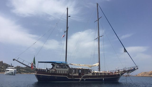 Alissa Charter Yacht