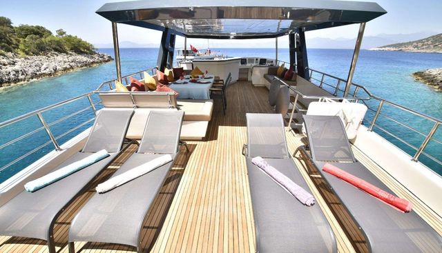 Compass Yacht 2