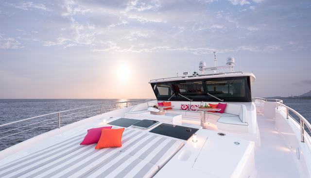 Louder Yacht 2
