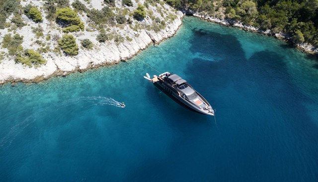 Marshall Yacht 5