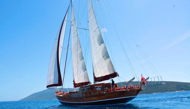 IL FRATELLO Charter Yacht - 6