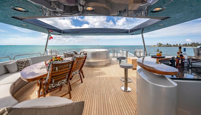Tail Lights Yacht 4