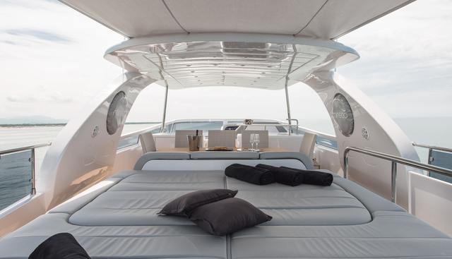 Bivac Yacht 3