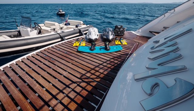 Anya Yacht 4