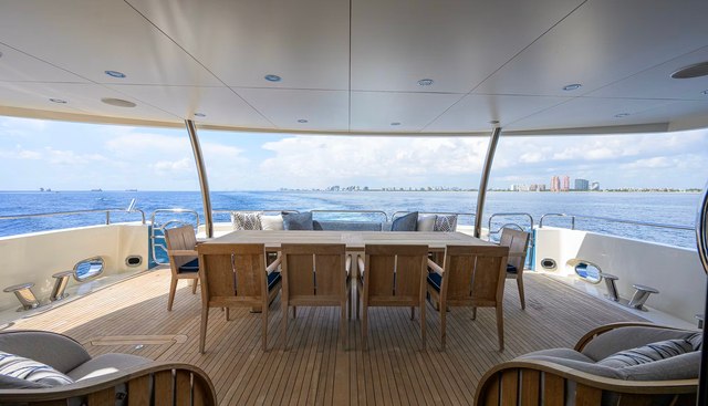 Natural 9 Yacht 3