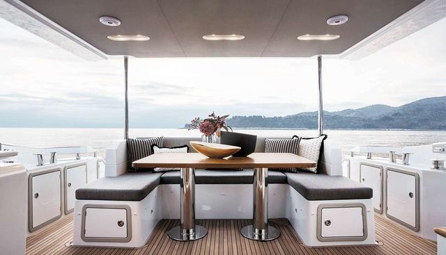 Cerulean Yacht 4
