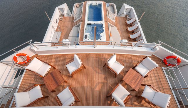 White Pearl Yacht 5