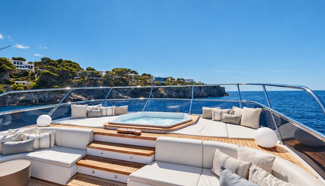 Friendship Yacht 2