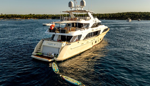 Lady H Yacht 5