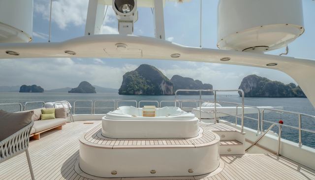 Silentworld Yacht 2