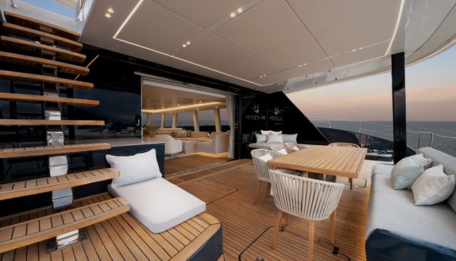 Halcyon Yacht 4