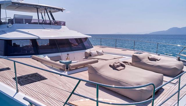 Elly Yacht 2