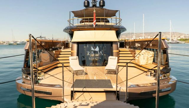 RAJA² Yacht 4