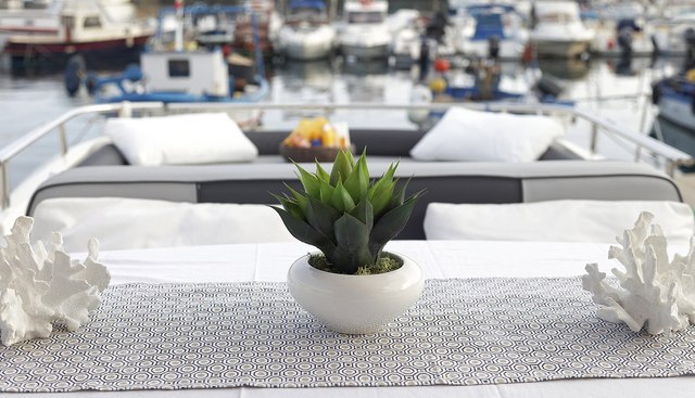Arwen Yacht 4
