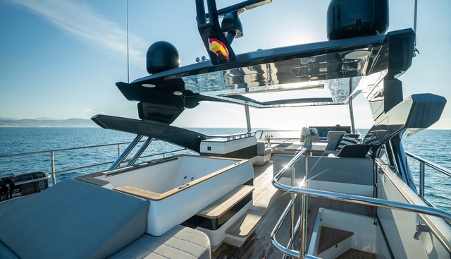 Omnia Yacht 3