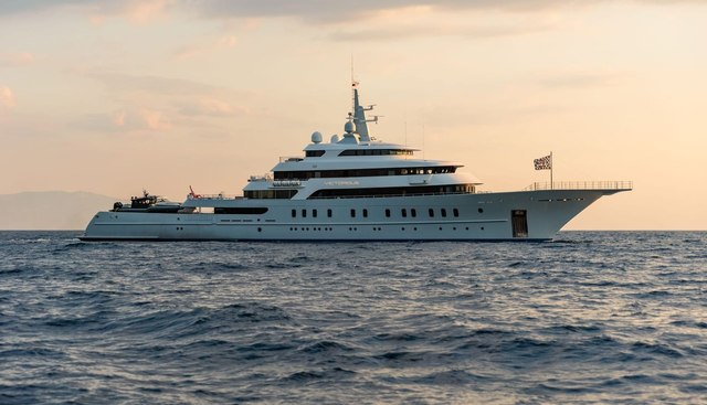 Victorious Yacht 5