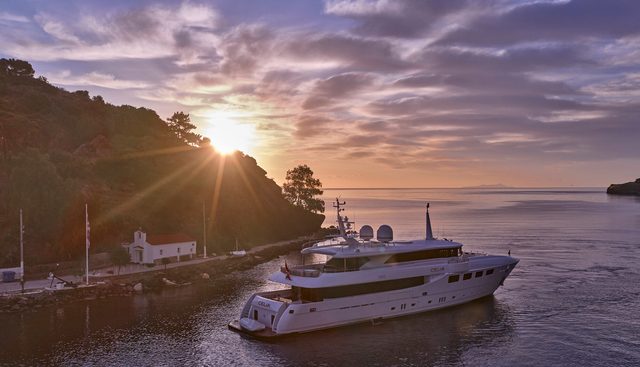 Celia P Yacht 5