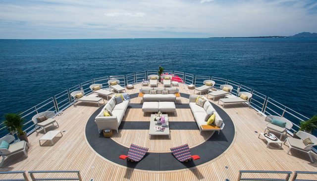 Naia Yacht 3
