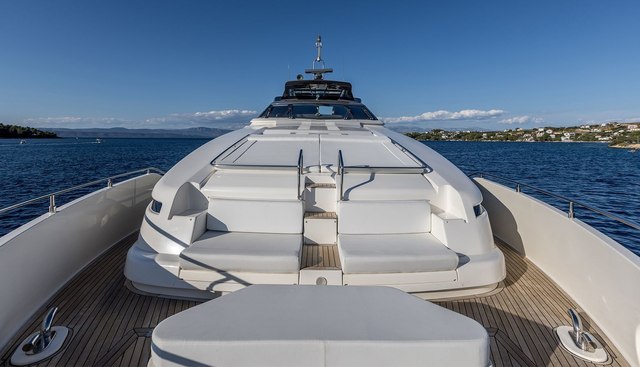 Eterna Yacht 2