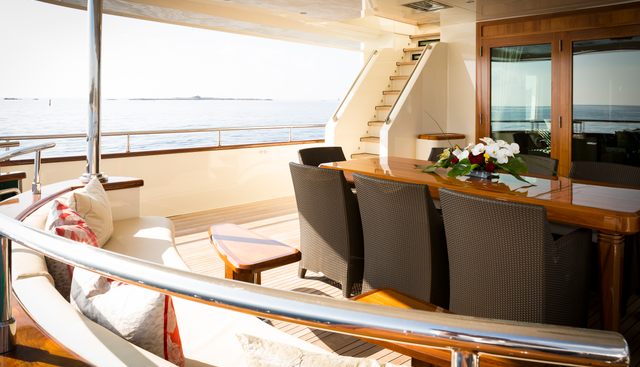 W Explorer Yacht 4