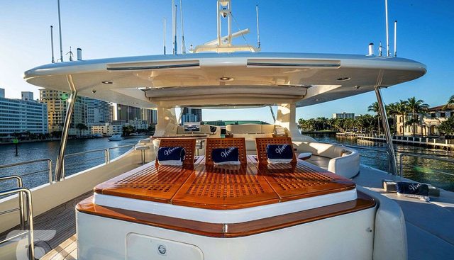 Vivere Yacht 4