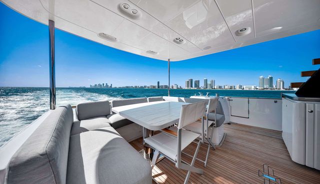 Knot Caught Slippin Yacht 4