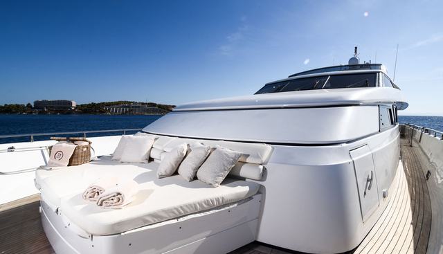 Zen Yacht 2