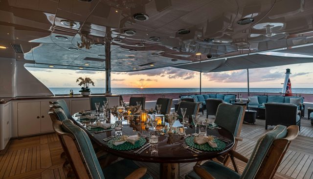 Unbridled Yacht 4