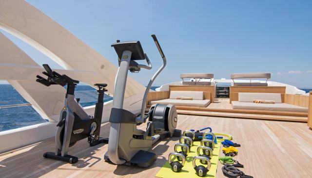 Whisper V Yacht 3