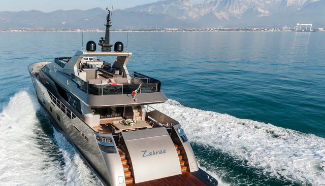 Shadow Yacht 5