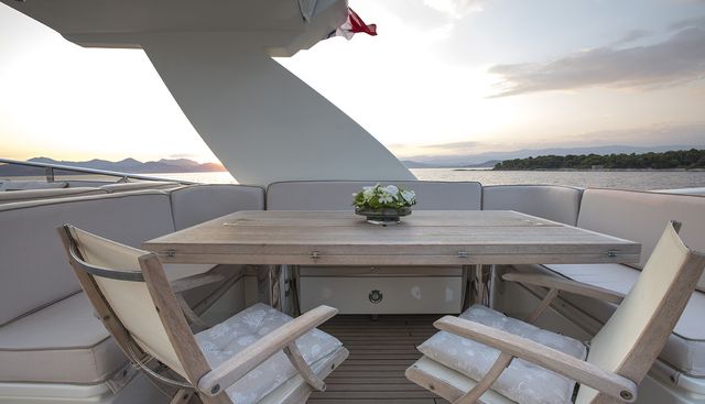Cappuccino Charter Yacht - 5