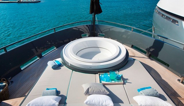 Tortoise Yacht 3