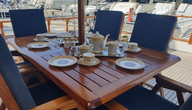 Hercule Poirot Yacht 4