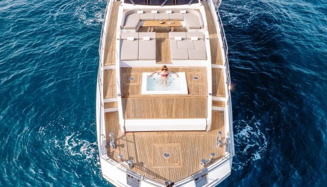 Mikoh Yacht 2