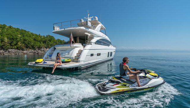 Larimar II Yacht 5