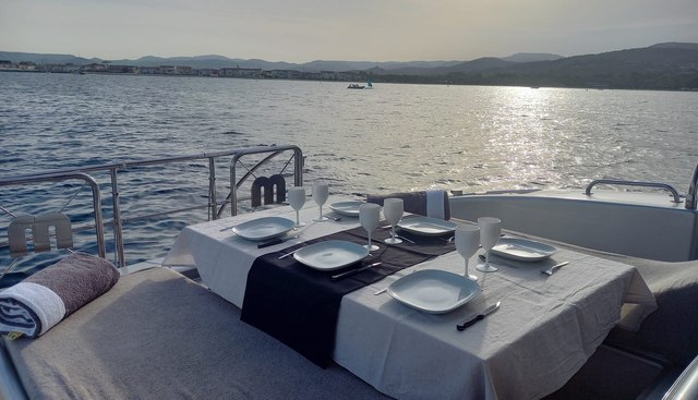 Helios Yacht 2