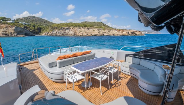 Drift Yacht 4