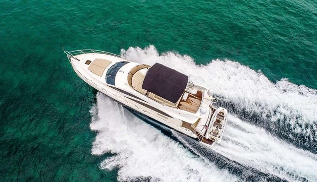 Twins Yacht 3